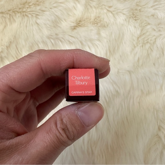 CHARLOTTE TILBURY HOT LIPS 2 REFILL
CARINA'S STAR - Picture 7 of 8